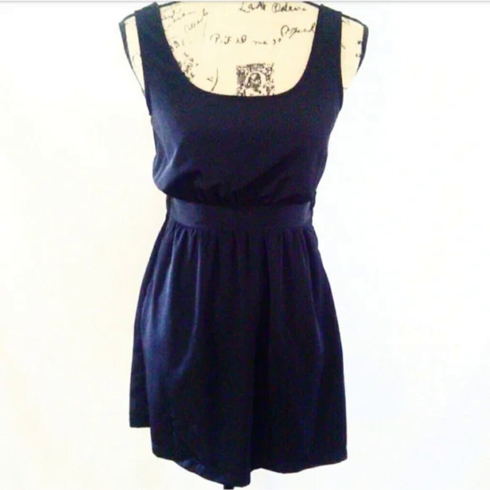 Forever 21 Black Dress w Peek-a-Boo Back